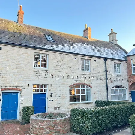 Isabella - Charming Grade Ii Listed بيت للعطل *